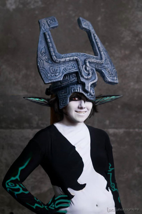 pumpkinetics: A big thank you to Joits photography for these great pics! Midna Link Wig Stylist I WI