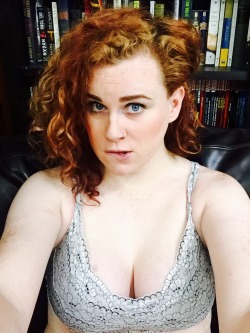 ainsley-shepard:  My boobs look amazing in this bra!!!