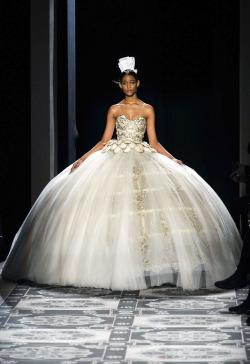 runwayandbeauty:Bride at Laurence Xu Haute Couture Spring 2015.