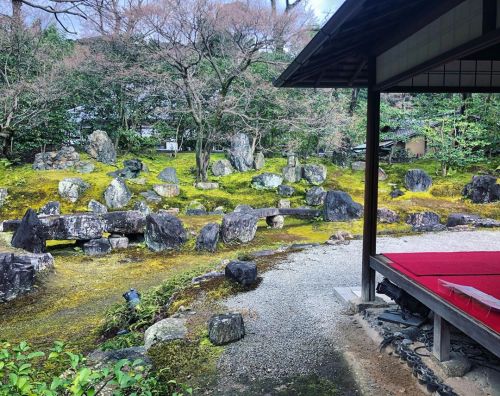 ＼おにわさん更新情報／ ‪[ 京都市東山区 ] 圓徳院庭園 Entokuin Temple Garden, Kyoto の写真・記事を更新しました。 ーー豊臣秀吉の正室・北政所（ねね）の過ごした伏見城