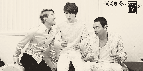 yunjaetime-blog:  is the forever bullied junsu finally fighting back?!well, jaejoong