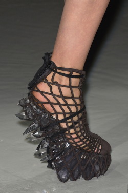 wgsn:Caged and laced crystal spotted at #Iris Van Herpen #PFW #AW15