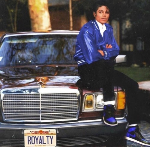 peacexlovexkicks: