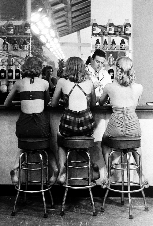 XXX vintagegal:   Senator Hotel, Atlantic City, photo