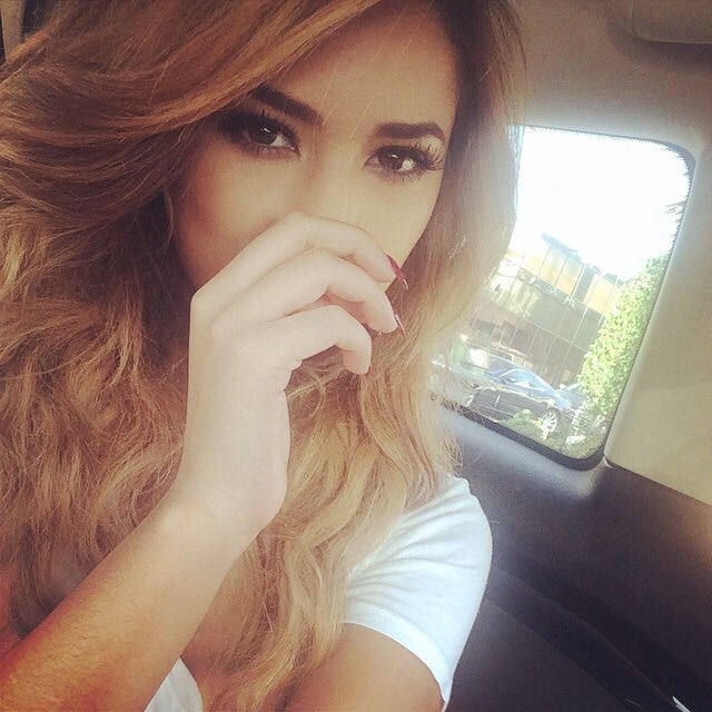 villegas-news:  vibemagazine: on my way to venue to soundcheck for my ep release