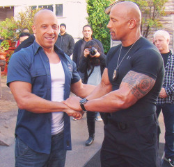 domsletty:  Vin Diesel &amp; Dwayne Johnson | Fast &amp; Furious 6 Behind the Scenes   Those guns. 