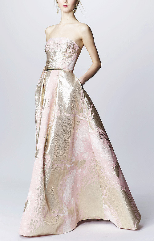 evermore-fashion:  Marchesa Notte Fall 2016 Ready-to-Wear Collection