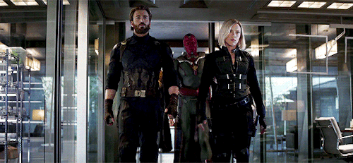 slenderlock:  msmarvel: Pretty // Bitchin’ wow they really changed clint’s design 