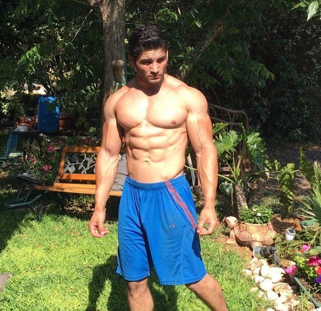 fagsworshipstraights:He needs to be obeyed.