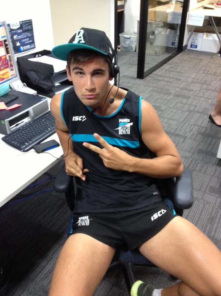 199.Â  Casual Friday? loch123456:  Can we all see u nude? 
