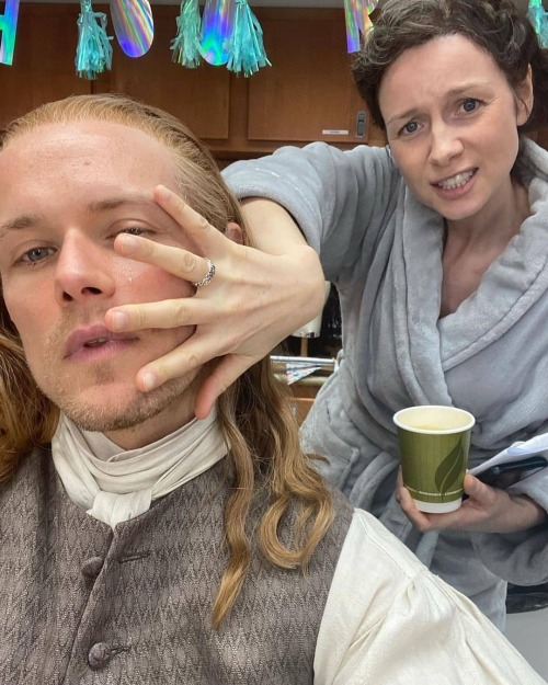 #Repost from @samheughan.Season 6 and @caitrionabalfe has decided to take over and apply everyone’s 