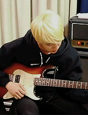 Ive Been Practicing The Guitara Lot. Ive Got Blisters On My Hand 