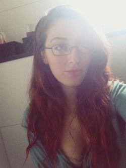 julroses:  julroses:  I’ve had these glasses since I was 12  excuse all of you for not paying attention to my selfie  Oh my