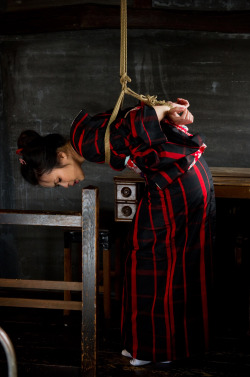 japanese shibari & kinbaku