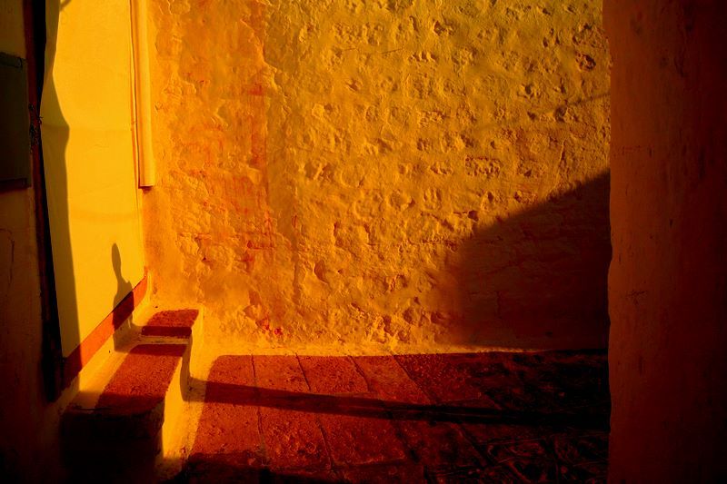 handa:  Long shadows, a photo from Dodekanisos, South Aegean | TrekEarth