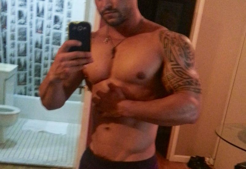 hotdudepr10:  Pal que le sobren par de cientos de cashimiro..aqui pueden comprar