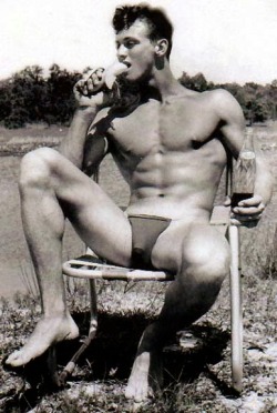 thegayreich:  Vintage “Beefcake” Models 