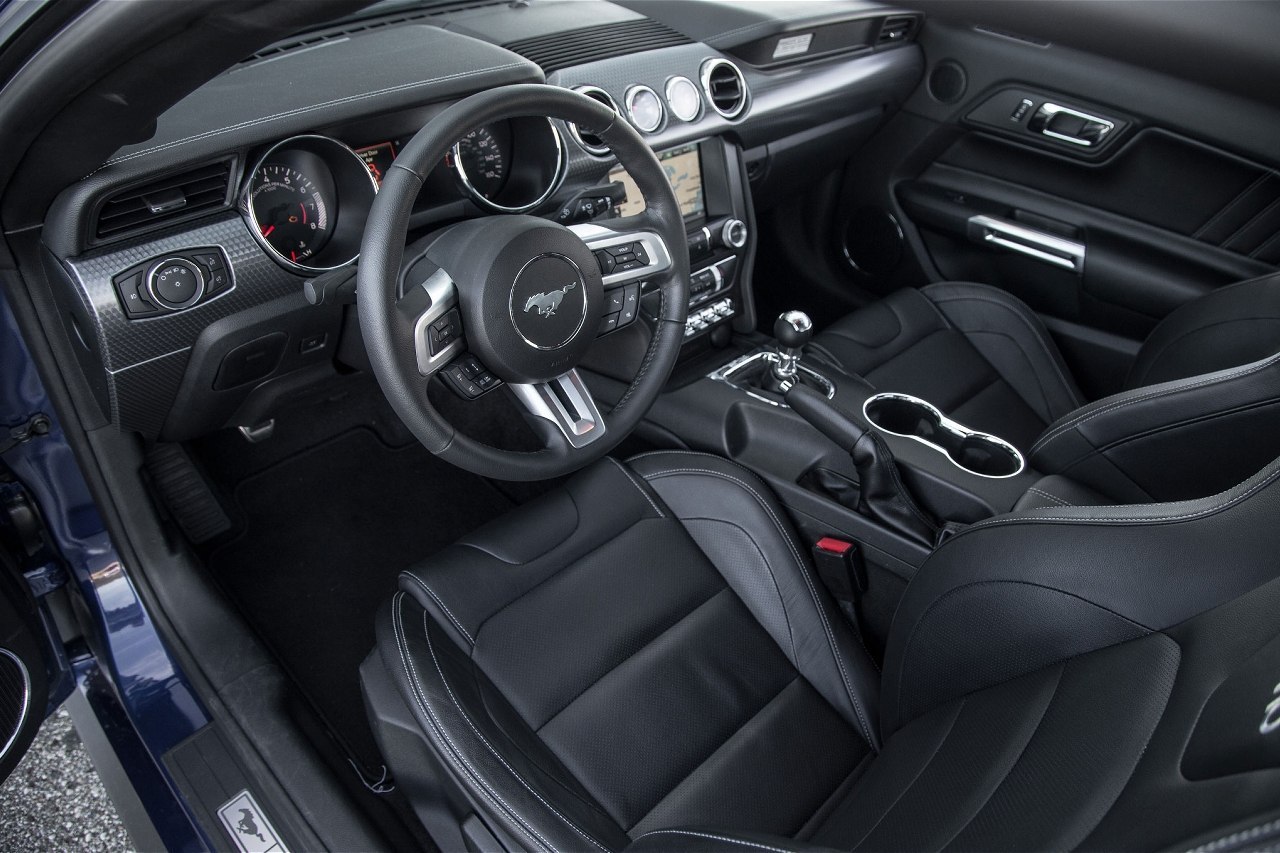 ivantimofeev:  2015 Ford Mustang GT