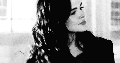 DAILY VAMPIRE ACADEMY