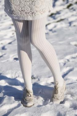 merely wool tights