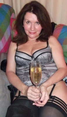 grans-in-nature: Enjoy hot adult chat with