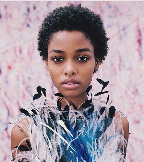 Frolicious Beauty Blesnya Minher for Calvin Klein ________________ #teamfrolicious #naturalhair #bla