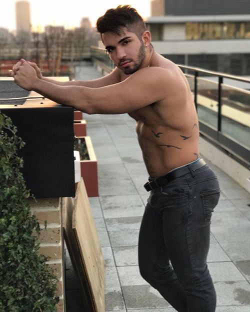 themaleasshall:@mario__jp