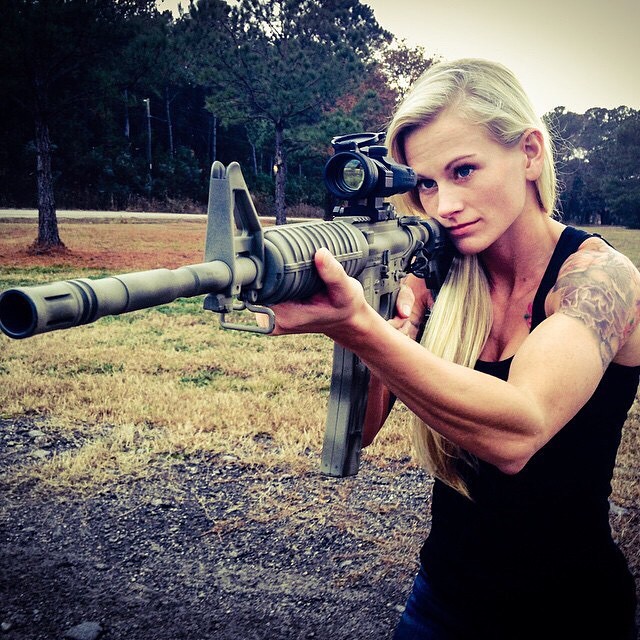 gunfanatics:  VanWear Girl @caitdallas 🔫🇺🇸💄🎀💪 #vanwear #vanweargirls