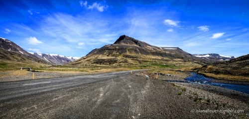 imiging:- Resting place  Scenic place to have a short break. Iceland Please leave captions + credi
