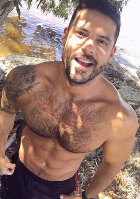 furryscruffynuggle:  