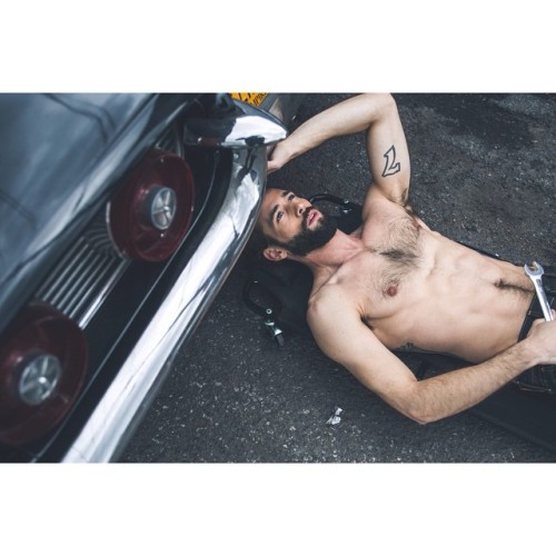 mrteenbear:  more from @hardciderny as featured in @outmagazine grooming by #sukipayne #photography #outmagazine #brooklyn #male #classic #thunderbird #tbt #tool by @levisonjack http://ift.tt/1LdiAgg