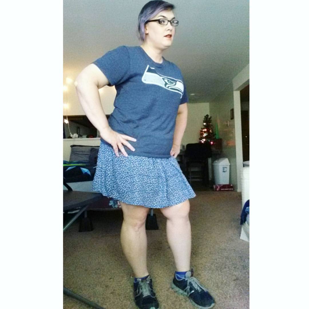 ramonajp:  Tried my hand at a @rileysilverman style selfie. Sadly I don’t have