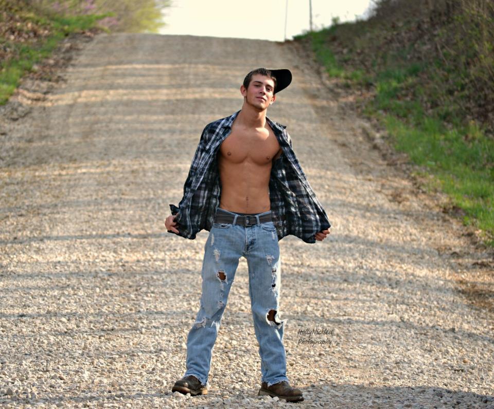 tgrade5:  northstarfrat:  Damn he is one sexy young country boy!  This is Jake Hauser,