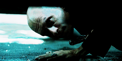 twofacedharveydent:A Zsasz on the hunt is a beautiful thing.                                        