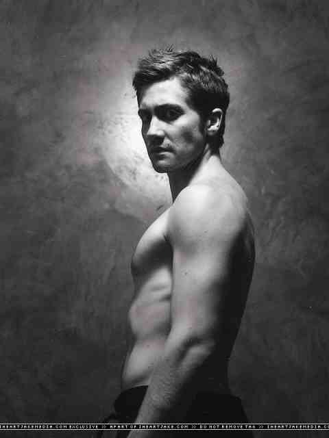 jakegyllenhaaladdict:  Jake Gyllenhaal (2003)