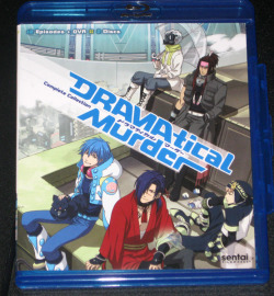 tagami-yami:  Sometimes this happens, where you get something long in advance, but hey, it works out in the end, yeah? So I bring unto thee a quick impression of the DMMd TV series’ domestic Bluray release.  I might do a more thorough report later,