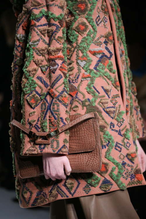 girlannachronism:Valentino fall 2014 rtw details