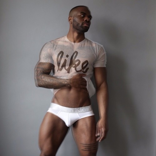 https://questlove4men.tumblr.com/post/121783198674