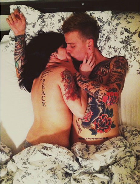 suicidegirls1:  http://suicidegirls1.com/ 