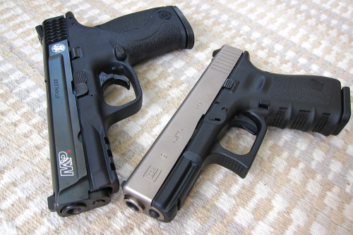 weaponslover:  M&P45 & Glock 19.