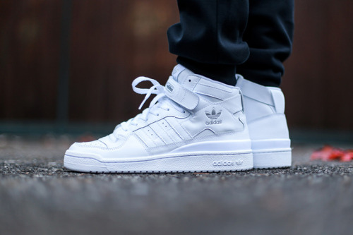 crispculture: adidas Originals Forum Mid ‘Triple White’