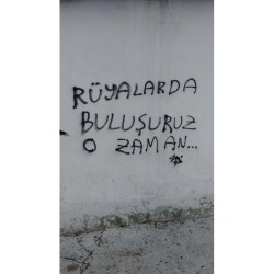 Bir Garip Günlük