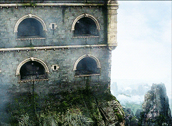  got challenge » day 1: favourite location: The Eyrie Give me ten good men and some climbing spikes. I’ll impregnate the bitch. 