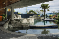 midcenturymodernfreak:  Indoor Outdoor Design Modernist White Rock Residence | Builder/Developer: Klyne Construction | Marine Drive, White Rock, BC - Via