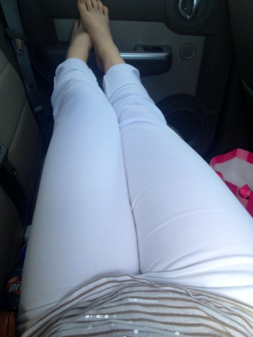 sassysquats:  ronnyknuckles:  sassysquats:  Thick thighs for life.  I can see these saving someones life  How so?