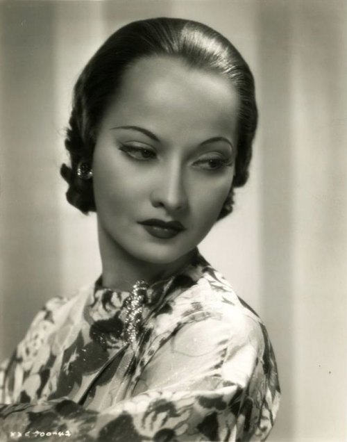 Merle Oberonhttps://painted-face.com/ porn pictures