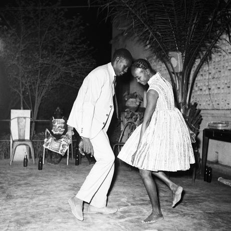 ourafrica: “Malick Sidibé, the Malian photographer who chronicled his country’s b