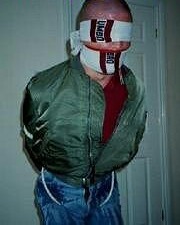 hooded-pervert:  (via TumbleOn)