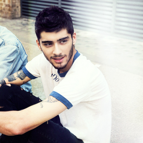  Midnigth Memories photoshoot x/x 