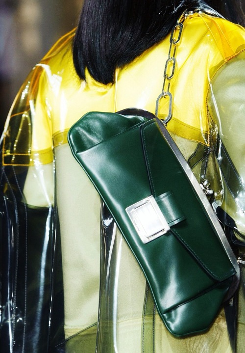 isteiro:  details at Miu Miu A/W 2014-15 